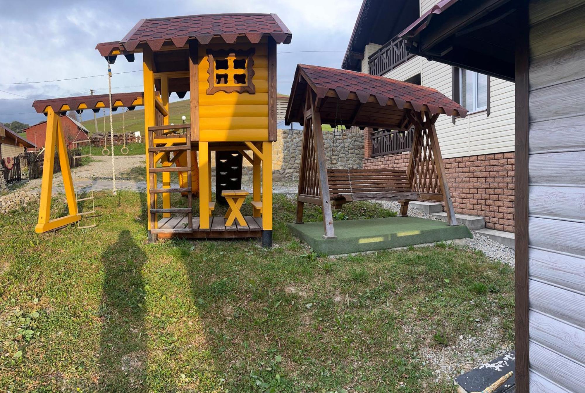 Bee House поляниця Apartment