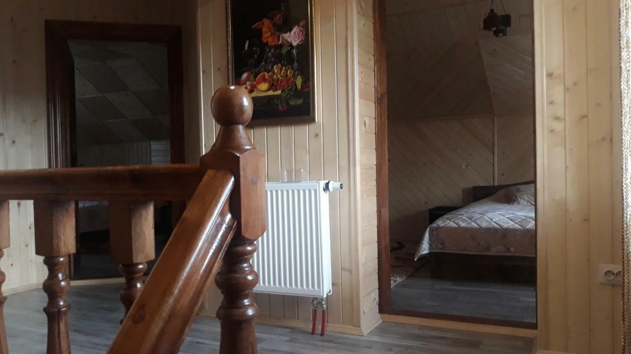 Apartment Bee House поляниця