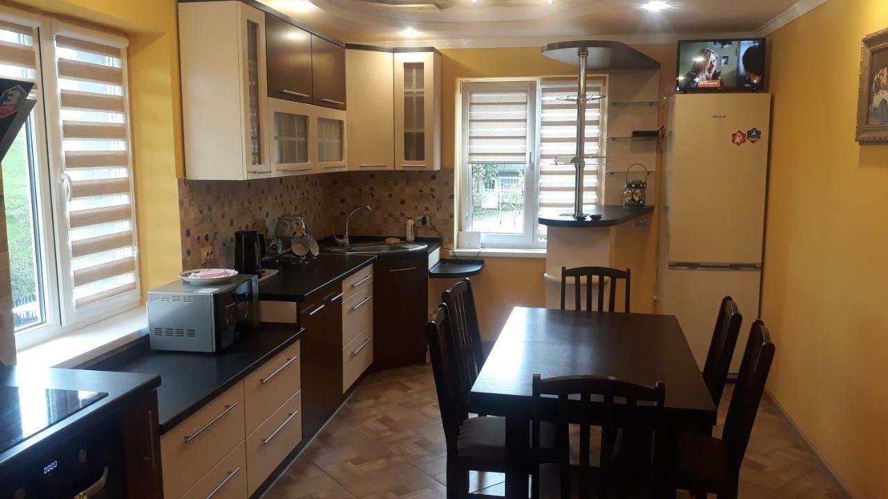 Bee House поляниця Apartment