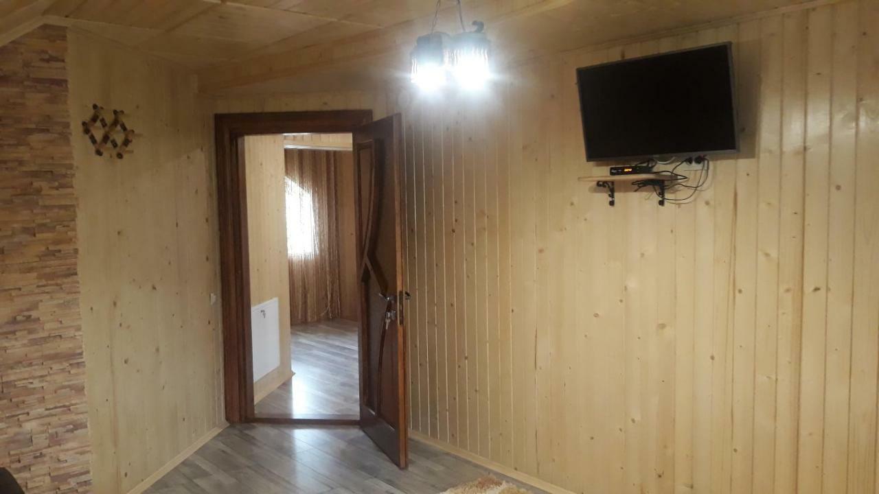 Bee House поляниця Apartment *