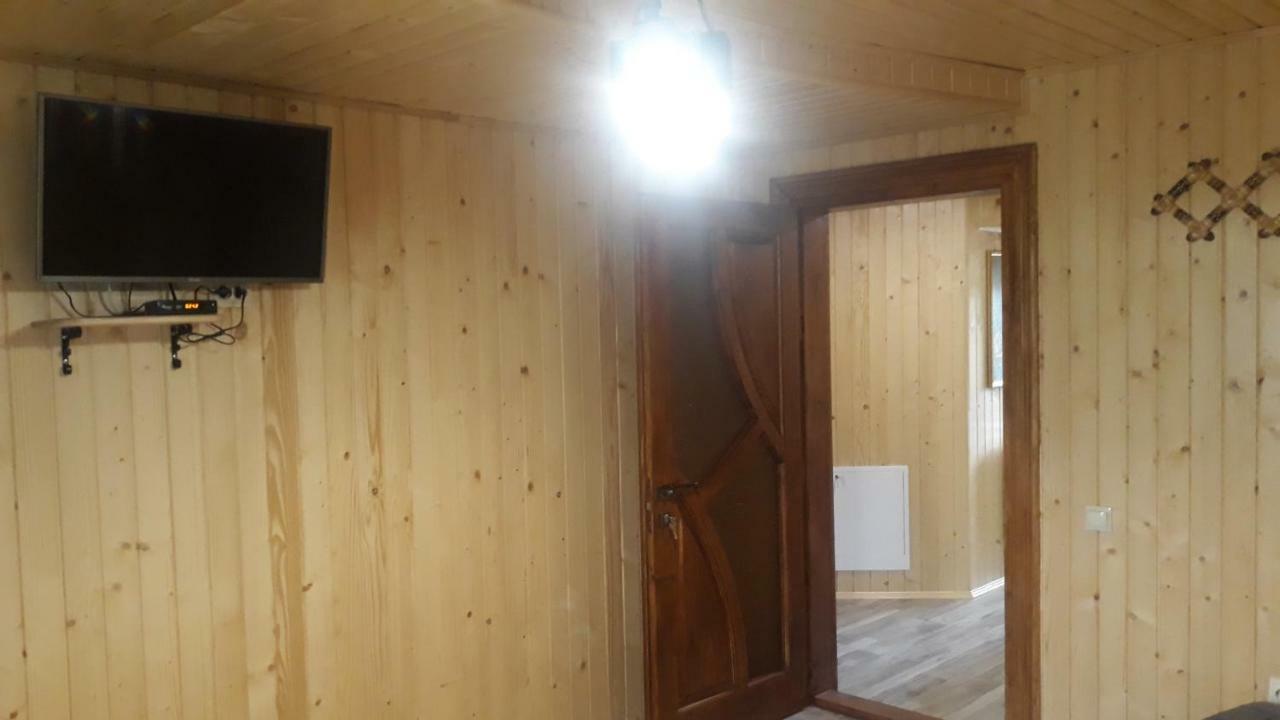 Bee House поляниця Apartment Bukovel