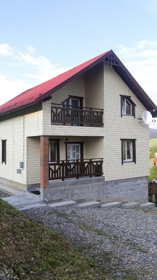 Bee House поляниця * Bukovel